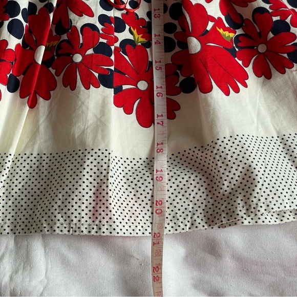 NWT Beautiful 1/2 Year Old Girls Floral Cotton Dress in Red, Blue and White. - Picture 15 of 16